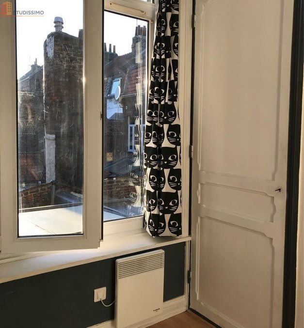 Studio meublé 13m² Roubaix - Refait par architecte, idéalement situé - Photo 2