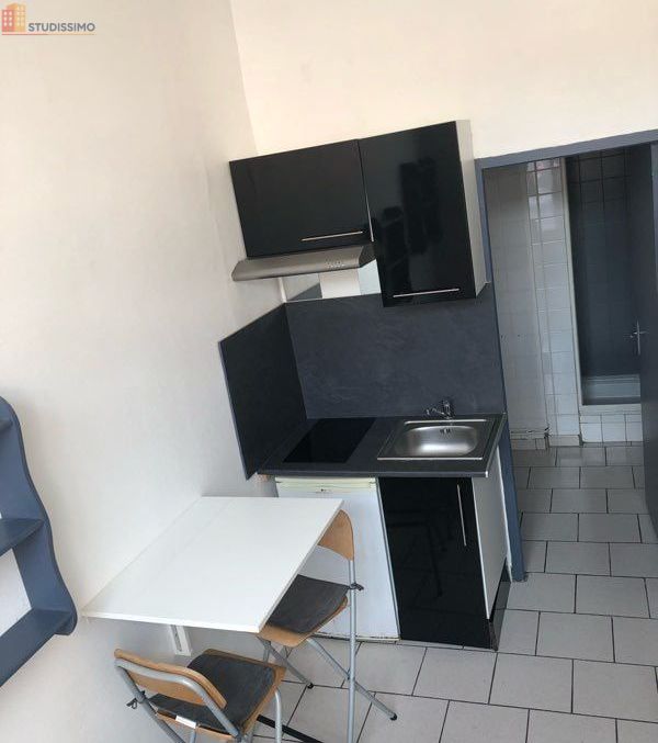 Studio meublé 15m² Roubaix 59100 - Lumineux, proche métro - Photo 7