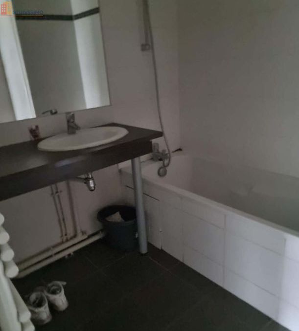 Studio 32m² Roubaix 59100 - Photo 1