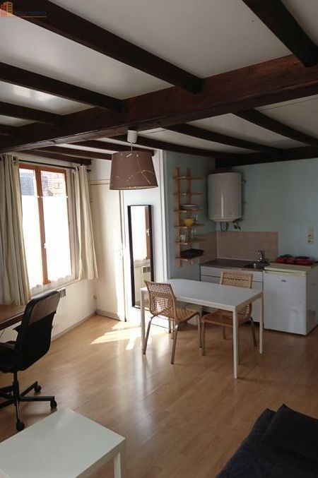 Studio meublé 23m² Vieux-Lille - Calme, étage 2 - Photo 3