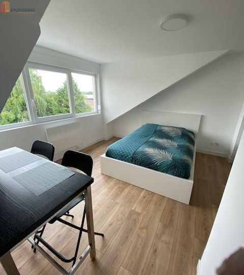 Studio meublé 17m² Valenciennes - Proche centre, calme - Photo 1