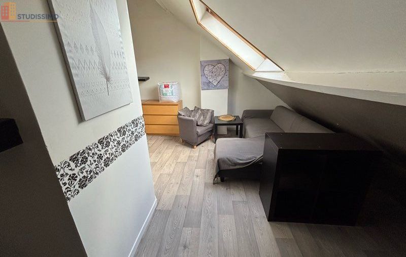 Studio 25m² Lille 59800 - Face métro, meublé - Photo 1