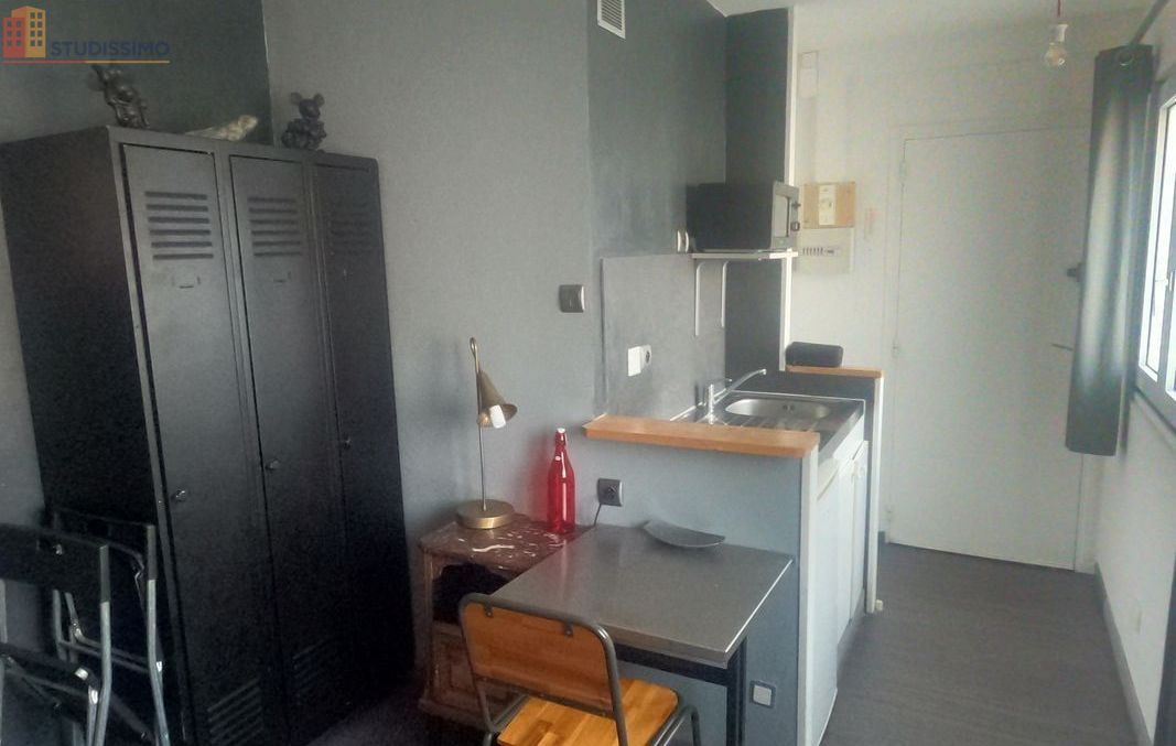 Studio meublé 14m² Lille 59800 - Meublé, calme - Photo 2