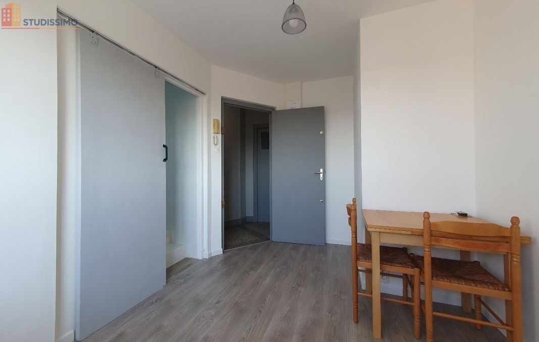 Studio 17m² Troyes - Étage élevé, lumineux - Photo 2