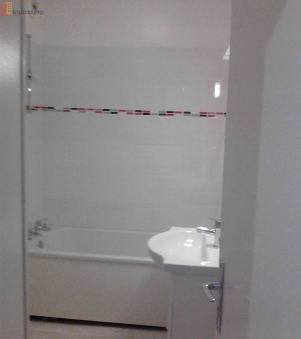 Studio 29m² Lille Gambetta Wazemmes - Photo 3