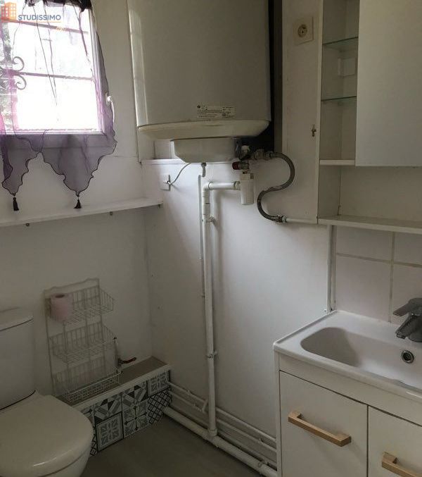 Studio 18m² Maubeuge - Meublé, charges comprises - Photo 1