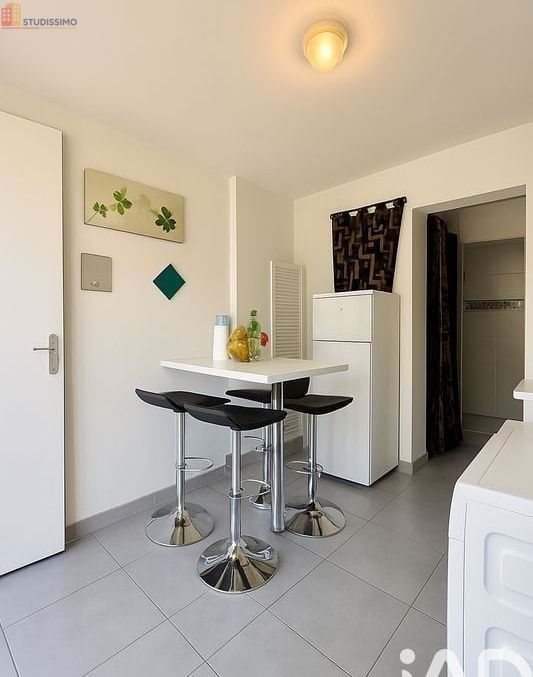 Studio 29m² Sainte-Savine - chauffage DPE C - Photo 4