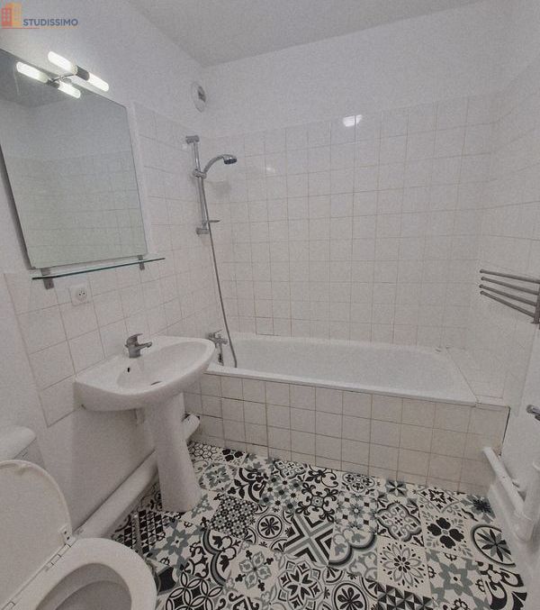 Studio 40m² Lille centre - Lumineux, mezzanine - Photo 4