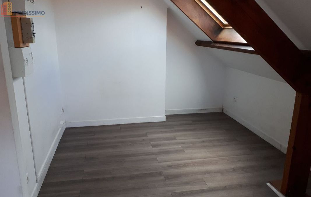 Studio 15m² Lesquin - Sous-pente, 2e étage - Photo 5