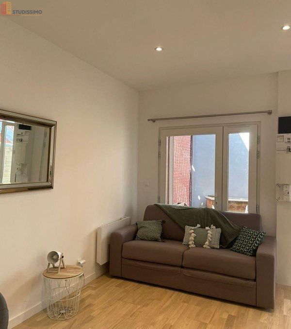 Studio meublé 25m² Lille centre - Calme, lumineux - Photo 2