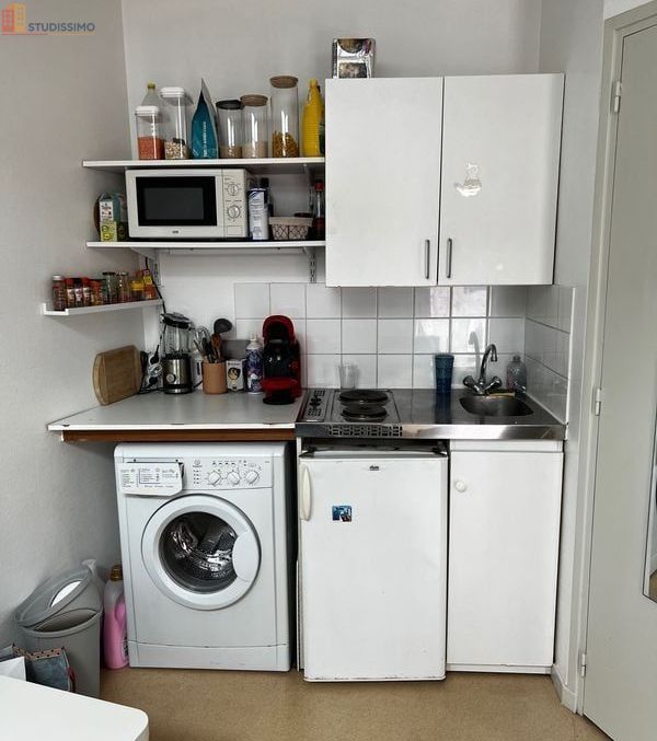 Studio meublé 17m² Lille 59800 - Proche métro, grand palais - Photo 2