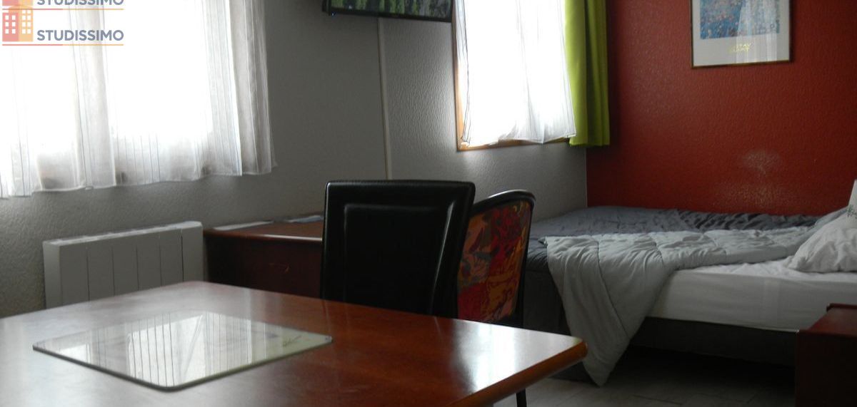 Studio 18m² Valenciennes - Meublé, standing - Photo 2