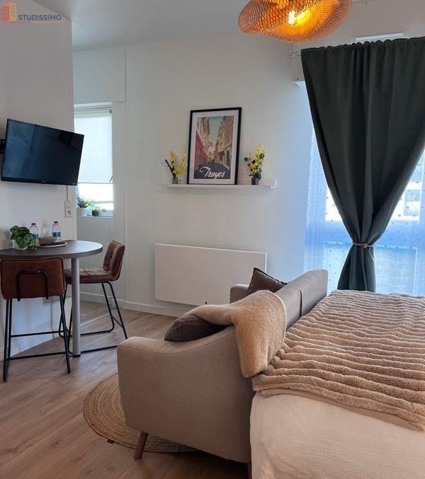 Studio meublé 24m² Troyes centre - Proche Hôtel de Ville - Photo 10