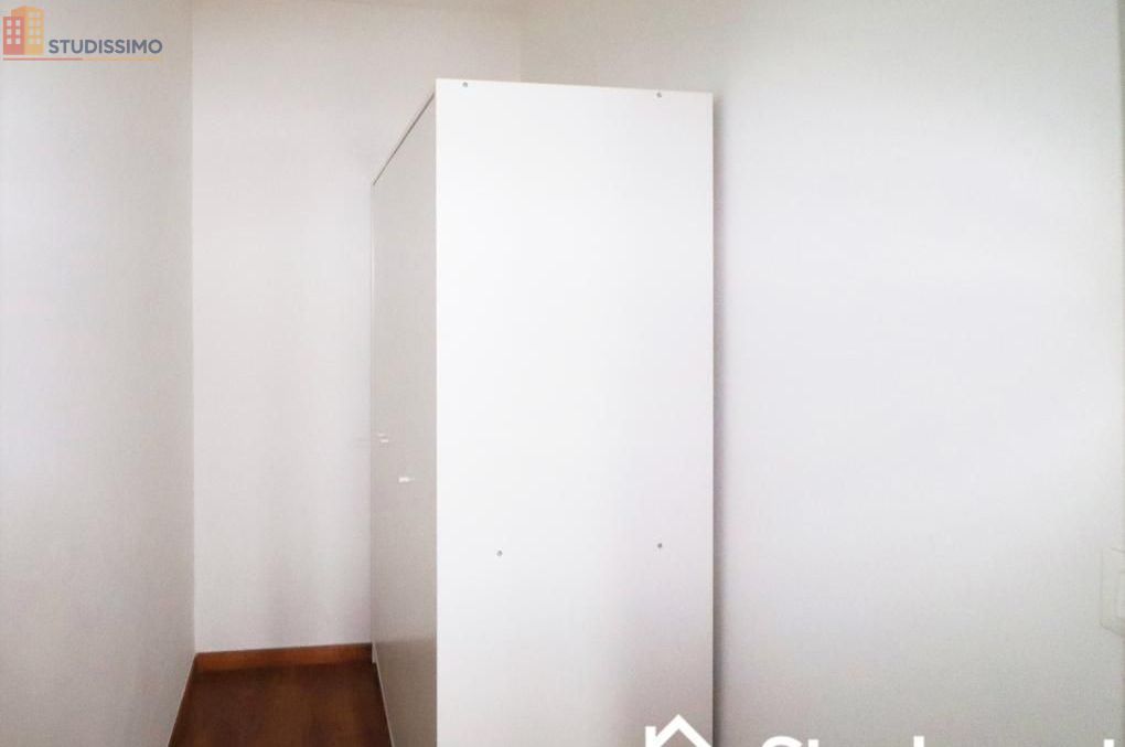 Studio meublé 13m² Lille 59000 - Lumineux, étage élevé - Photo 2