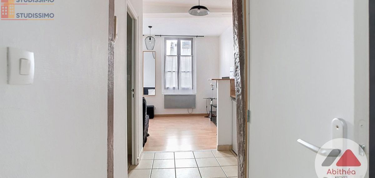 Studio 25m² Troyes - 1er étage, lumineux - Photo 1