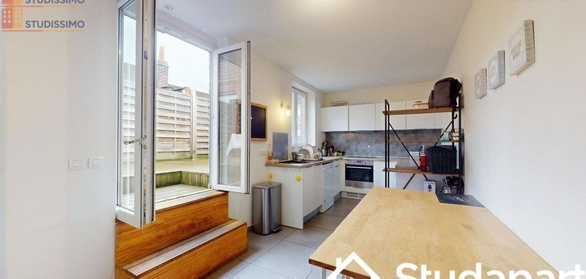 Studio meublé 9m² Lille centre - Calme, lumineux - Photo 2