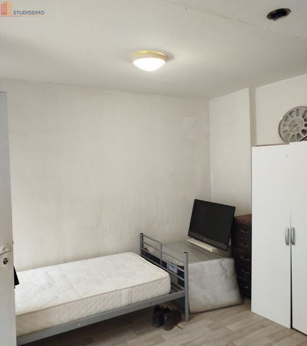 Studio meublé 16m² Roubaix 59100 - Pour étudiants/salariés - Photo 1
