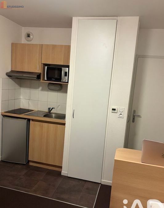 Studio 20m² Troyes 10000 - Dernier étage, DPE C - Photo 1