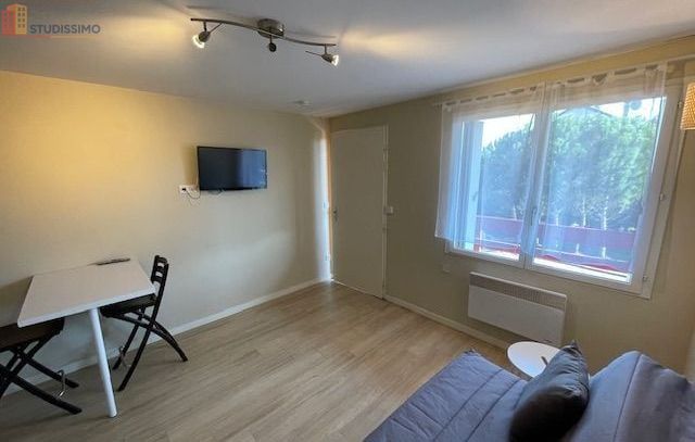 Studio 19m² Sainte-Savine - - Photo 1