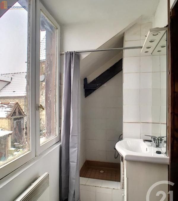 Studio 15m² Venette - 1er étage, DPE F - Photo 2
