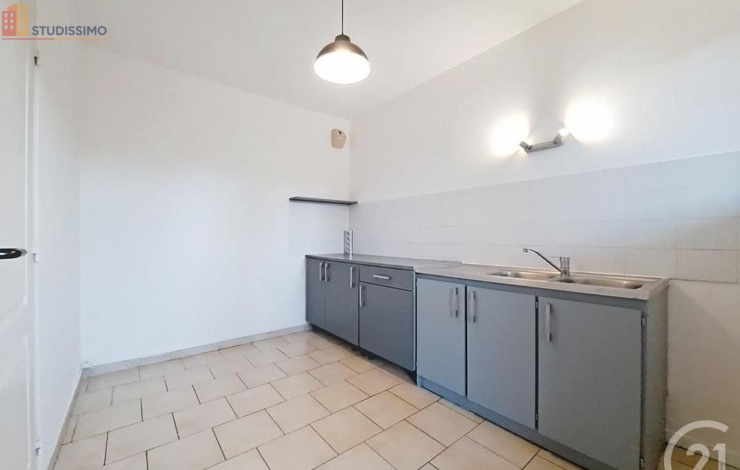 Studio 47m² Compiègne - lumineux, grand séjour - Photo 3