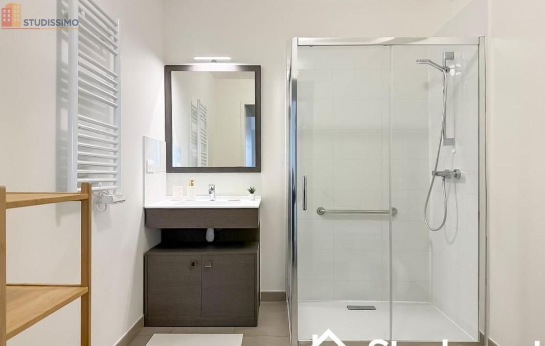 Studio meublé 11m² Compiègne - Chauffage économique, DPE A - Photo 3