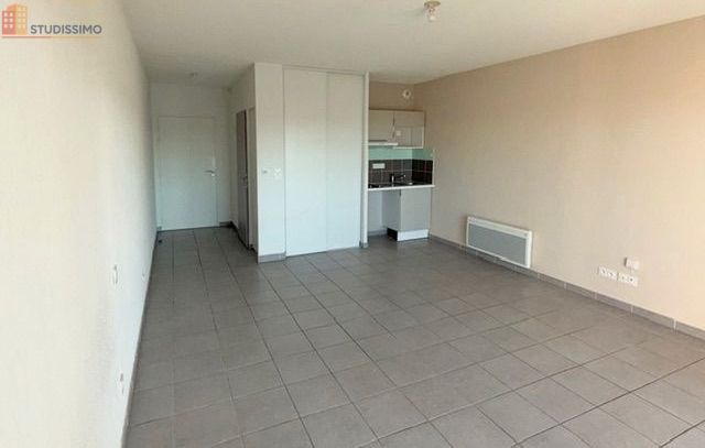 Studio 32m² Narbonne - DPE B, 2ème étage - Photo 4