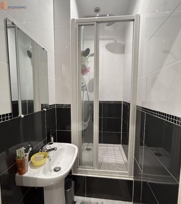 Studio meublé 11m² Compiègne - Meublé, DPE A - Photo 2
