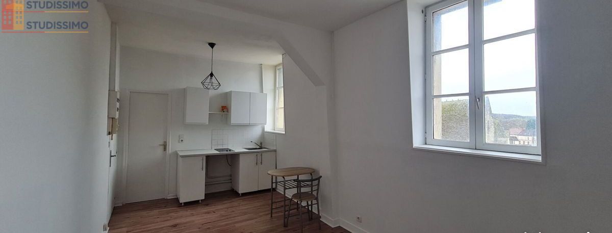 Studio à Mouy