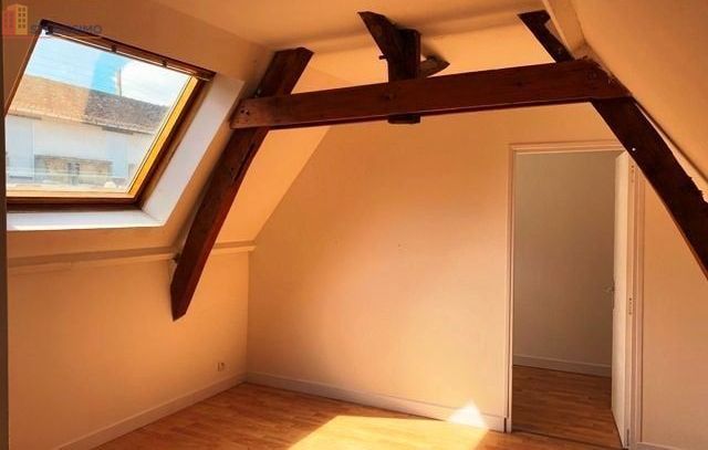 Studio 68m² Janville - spacieux, lumineux - Photo 7