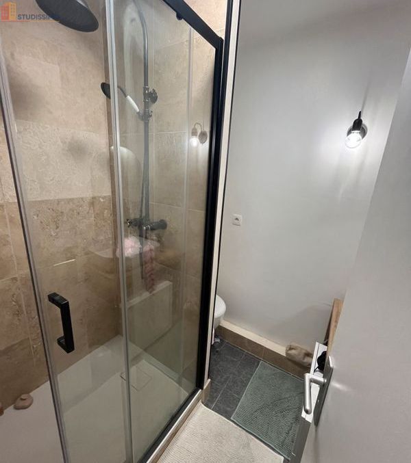 Studio 30m² Margny-lès-Compiègne - Rénové, parking - Photo 3