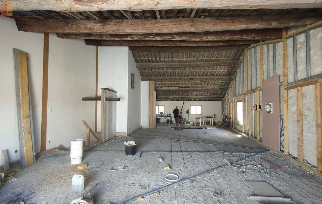 Studio 165m² Fleury 11560 - Photo 1