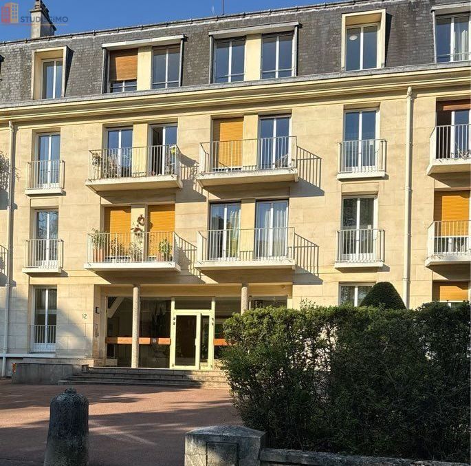 Studio meublé 17m² Compiègne - Lumineux, face hippodrome - Photo 1