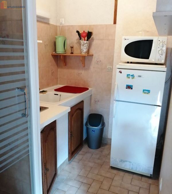 Studio meublé 20m² Beauvais - Meublé, DPE D - Photo 5
