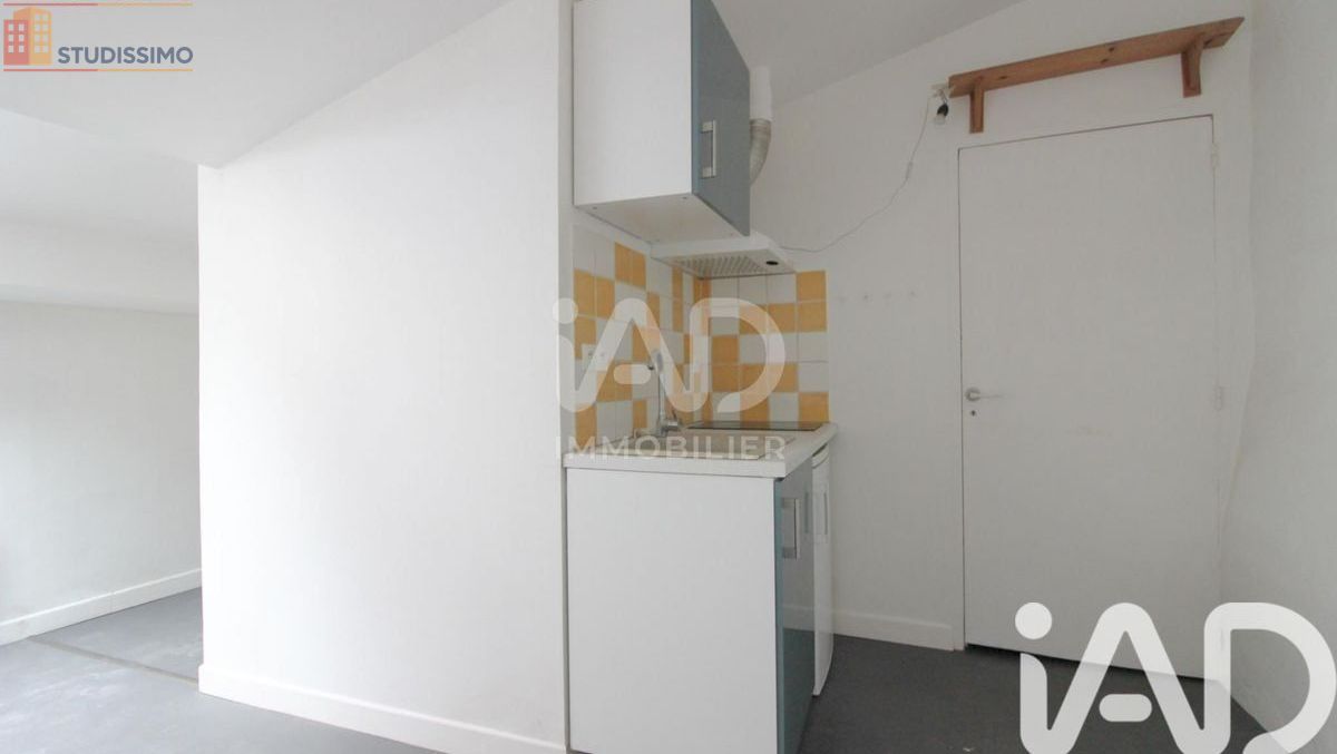 Studio 25m² Saint-Affrique - Étage élevé, DPE C - Photo 3