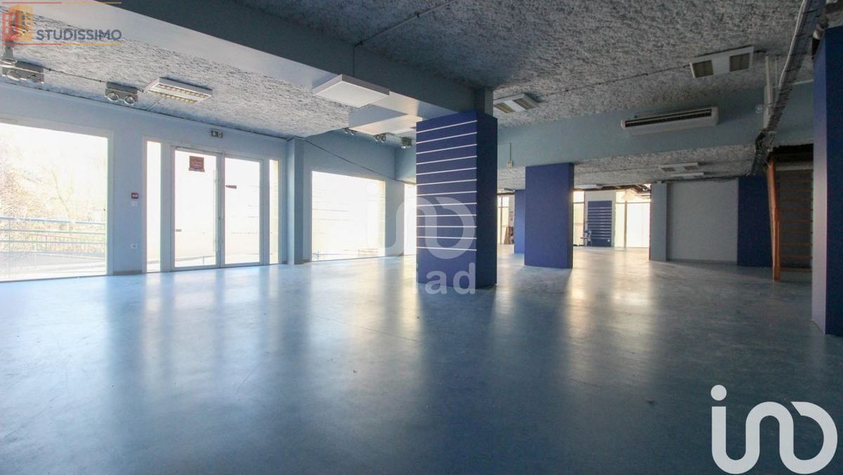 Studio 200m² Saint-Affrique - Spacieux - Photo 3