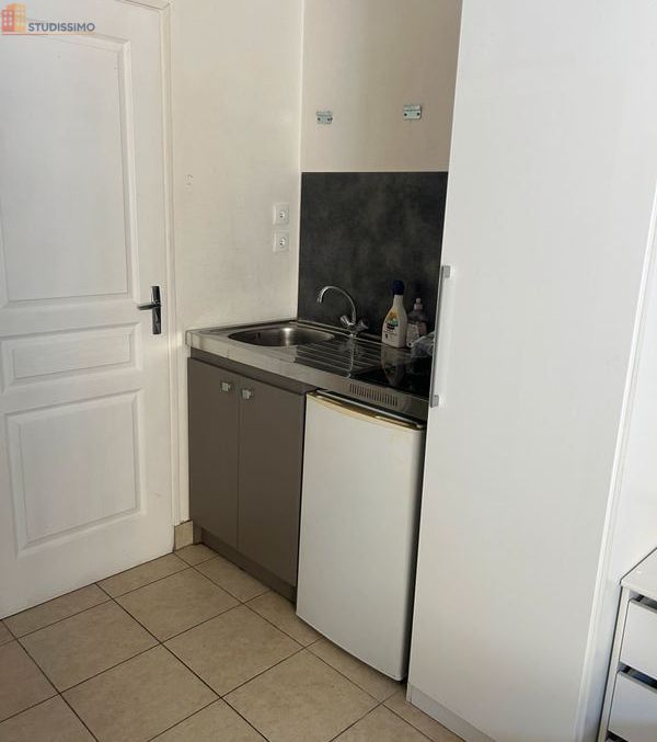 Studio meublé 14m² Alençon centre - Meublé, centre-ville - Photo 2