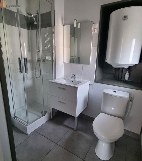 Studio meublé 23m² Argentan - Meublé, 1er étage - Photo 2