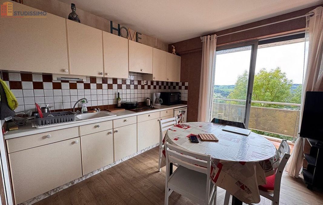 Studio 34m² Saint-Flour - Étage élevé, cosy - Photo 1