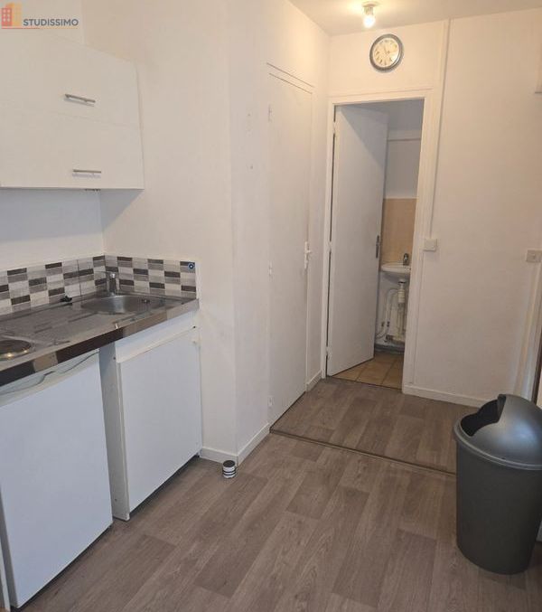 Studio meublé 28m² Vimoutiers - Meublé, calme - Photo 1