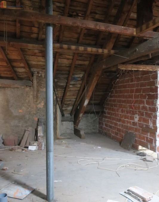 Studio 71m² Aurillac - Dernier étage - Photo 3
