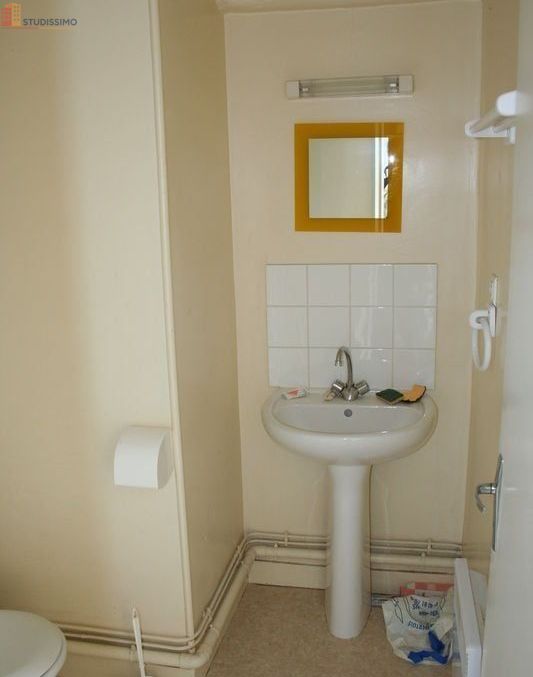 Studio meublé 17m² Flers centre - Plein centre-ville, 3e étage - Photo 2