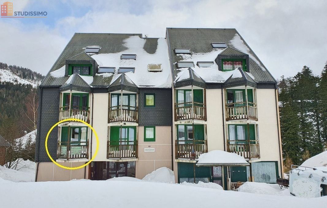 Studio à Laveissière