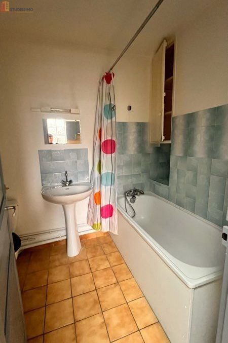 Studio 32m² Alençon 61000 - Photo 1
