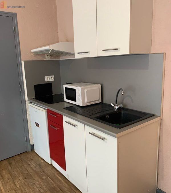 Studio meublé 22m² Bagnoles-de-l'Orne 61140 - Meublé - Photo 2
