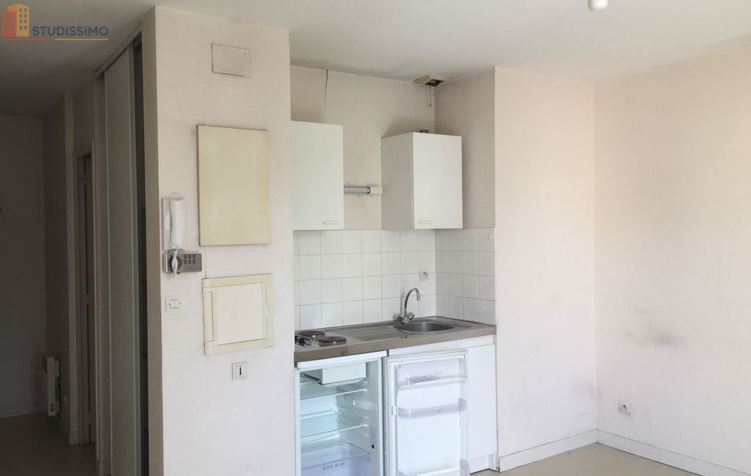 Studio à Damigny