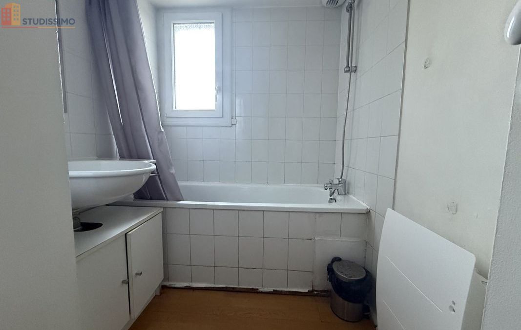 Studio 22m² Angoulême - DPE C - Photo 1