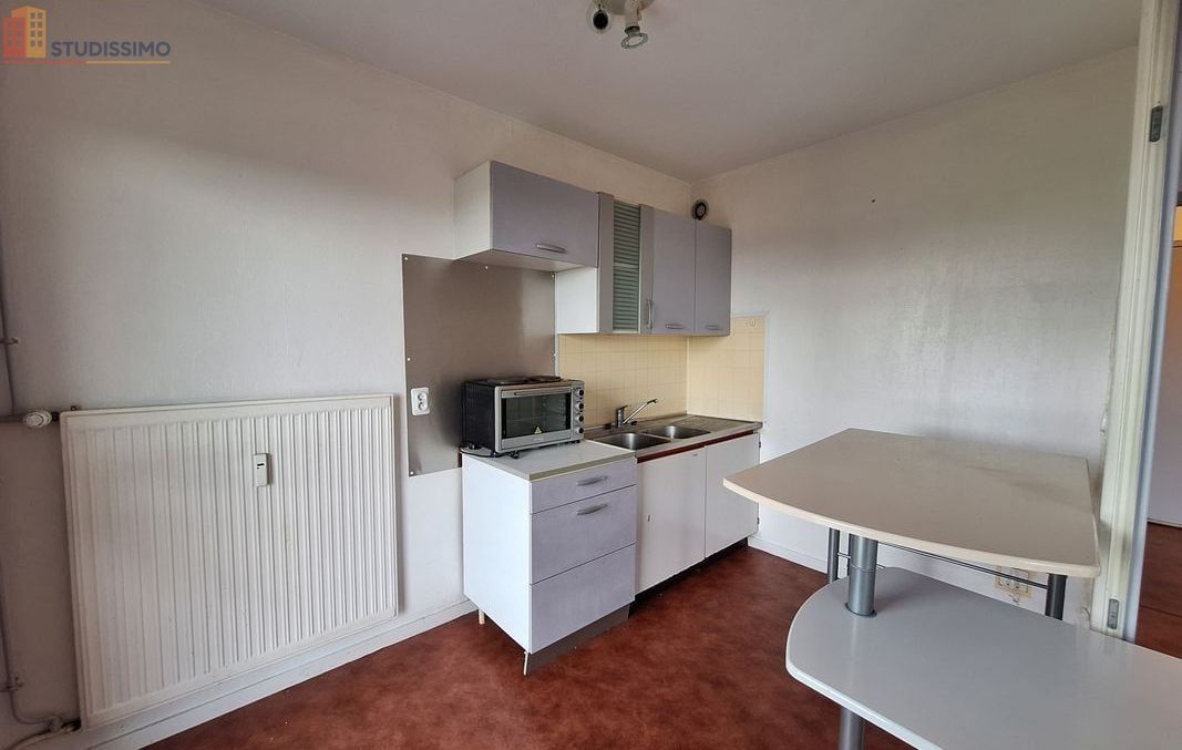 Studio 33m² Angoulême - Étage élevé, lumineux - Photo 8
