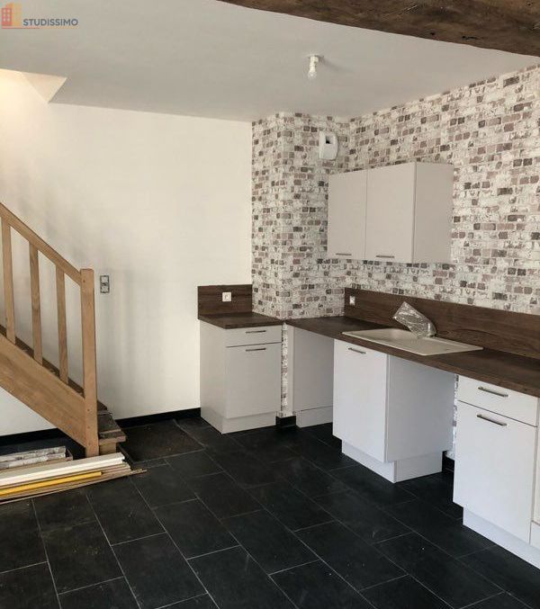 Studio 204m² Roullet-Saint-Estèphe - Immeuble de rapport - Photo 1