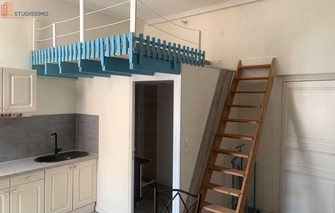 Studio 19m² Cognac centre-ville - Au coeur du vieux quartier - Photo 2